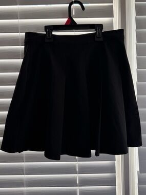 Women's Black Skater Skirt Classic A-Line Flare! Size M 🖤🖤